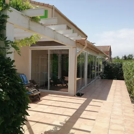 Belle Vue: Seaside Serenity With Pool Villa